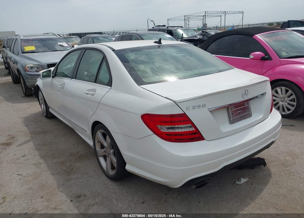 2014 MERCEDES-BENZ C CLASS VIN: WDDGF4HBXEA967054