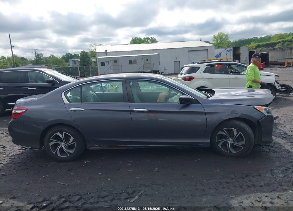 2017 HONDA ACCORD LX VIN: 1HGCR2F32HA307919