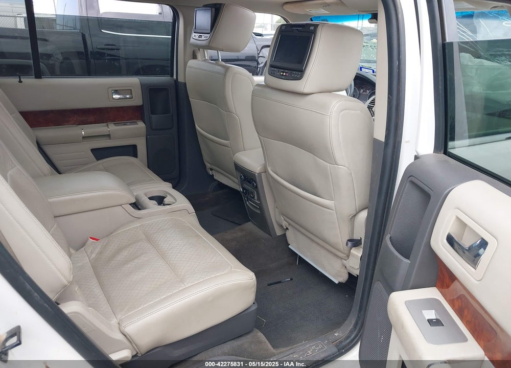 2010 FORD FLEX VIN: 2FMHK6DT5ABA85398
