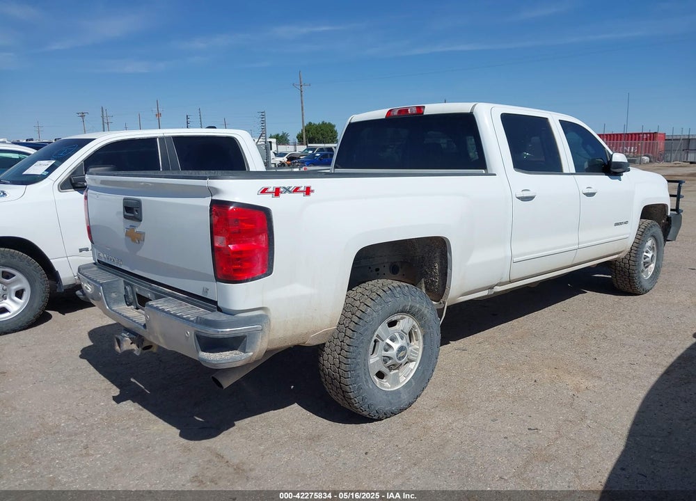 2017 CHEVROLET SILVERADO 2500HD LT VIN: 1GC1KVEG7HF219354