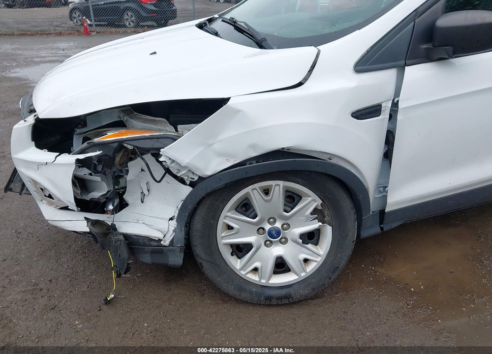 2015 FORD ESCAPE VIN: 1FMCU0F76FUA09224