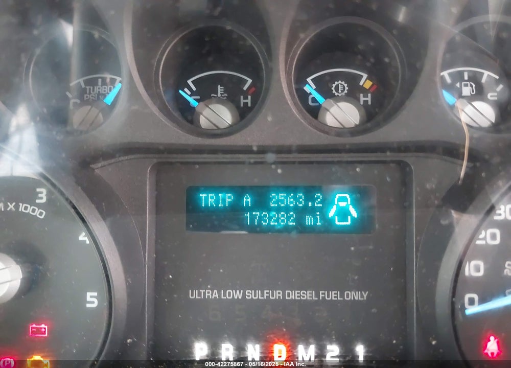 2011 FORD F-550 CHASSIS XL VIN: 1FDUF5GT1BEC52676