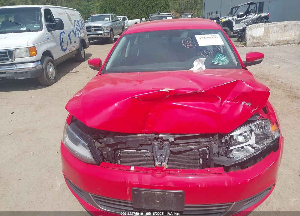 2014 VOLKSWAGEN JETTA 1.8T SE VIN: 3VWB17AJ1EM441689