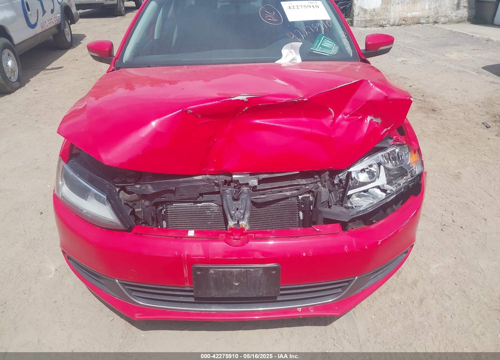 2014 VOLKSWAGEN JETTA 1.8T SE VIN: 3VWB17AJ1EM441689