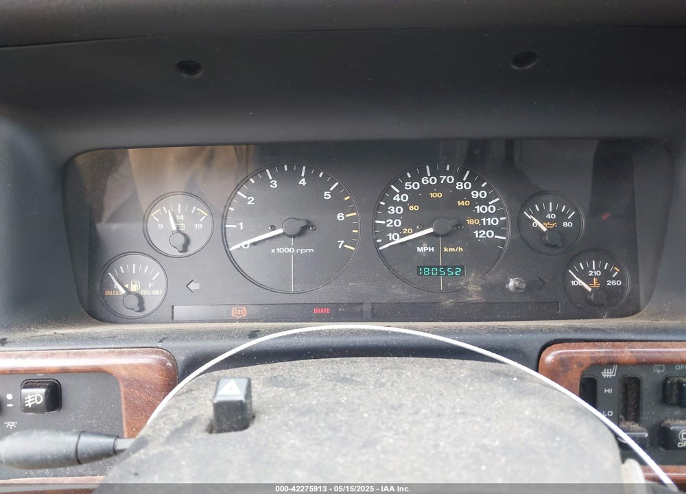 1998 JEEP GRAND CHEROKEE LIMITED VIN: 1J4GZ78Y5WC261391