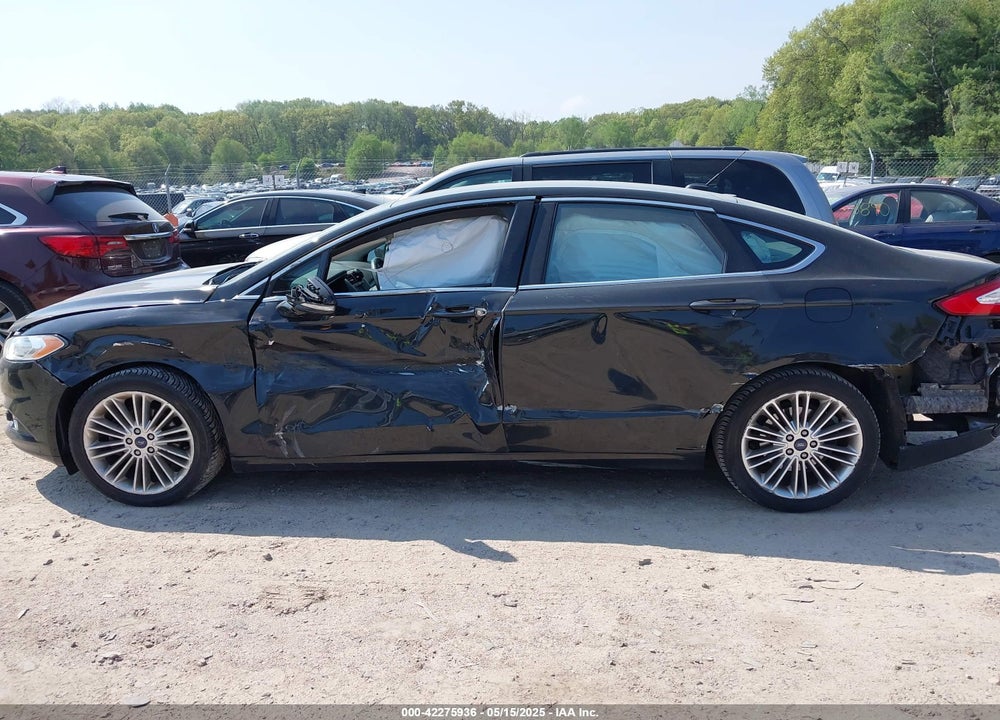 2015 FORD FUSION SE VIN: 3FA6P0H92FR258737