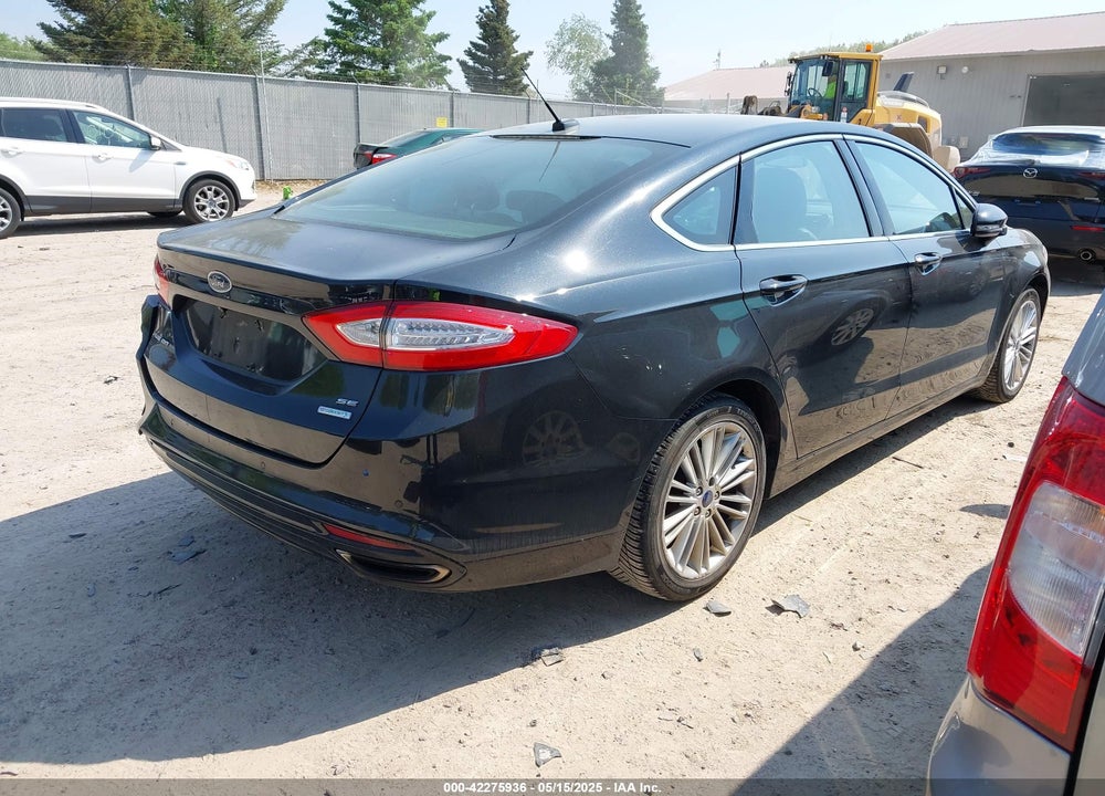 2015 FORD FUSION SE VIN: 3FA6P0H92FR258737