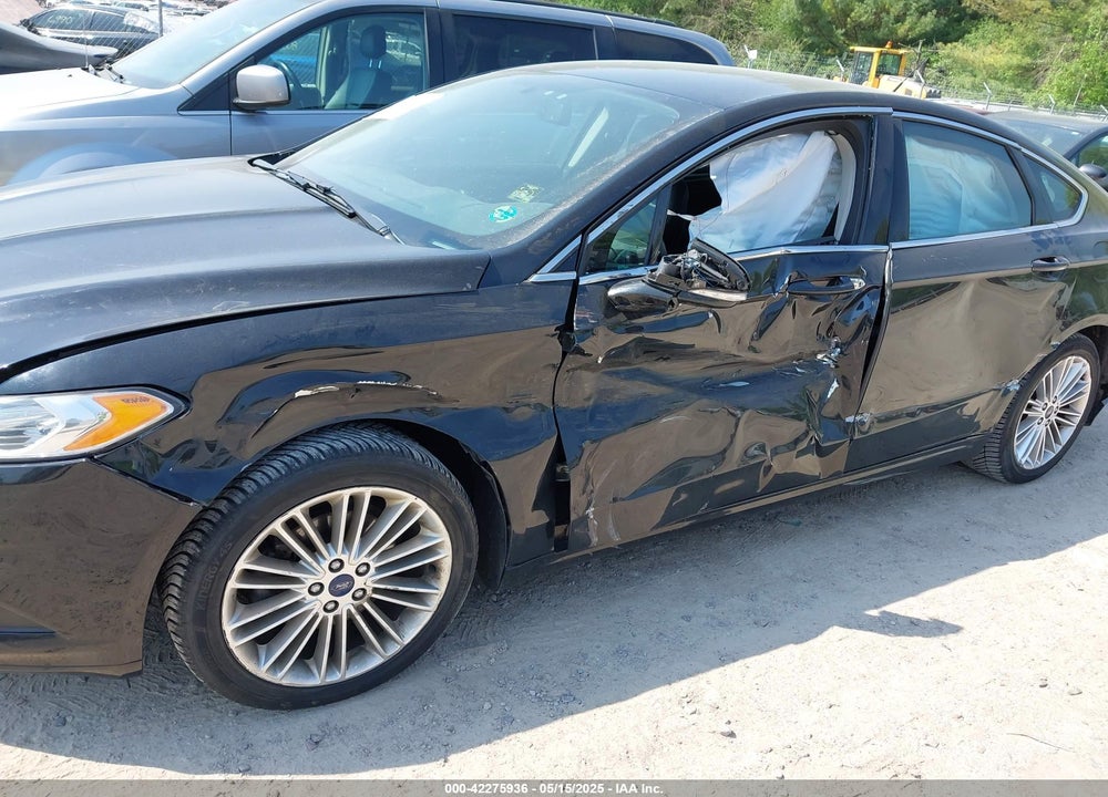 2015 FORD FUSION SE VIN: 3FA6P0H92FR258737