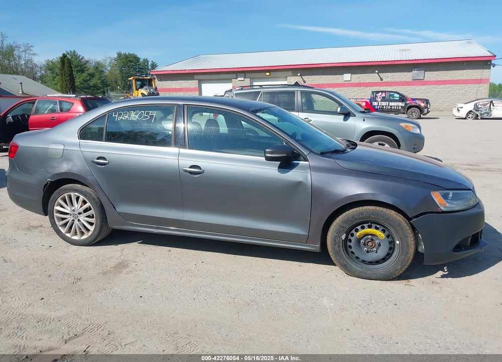 2012 VOLKSWAGEN JETTA VIN: 3VWLX7AJ4CM471141