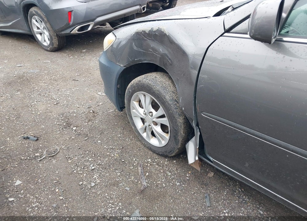 2005 TOYOTA CAMRY LE V6 VIN: 4T1BF30K05U620238