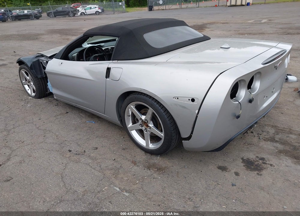 2005 CHEVROLET CORVETTE VIN: 1G1YY34UX55125083