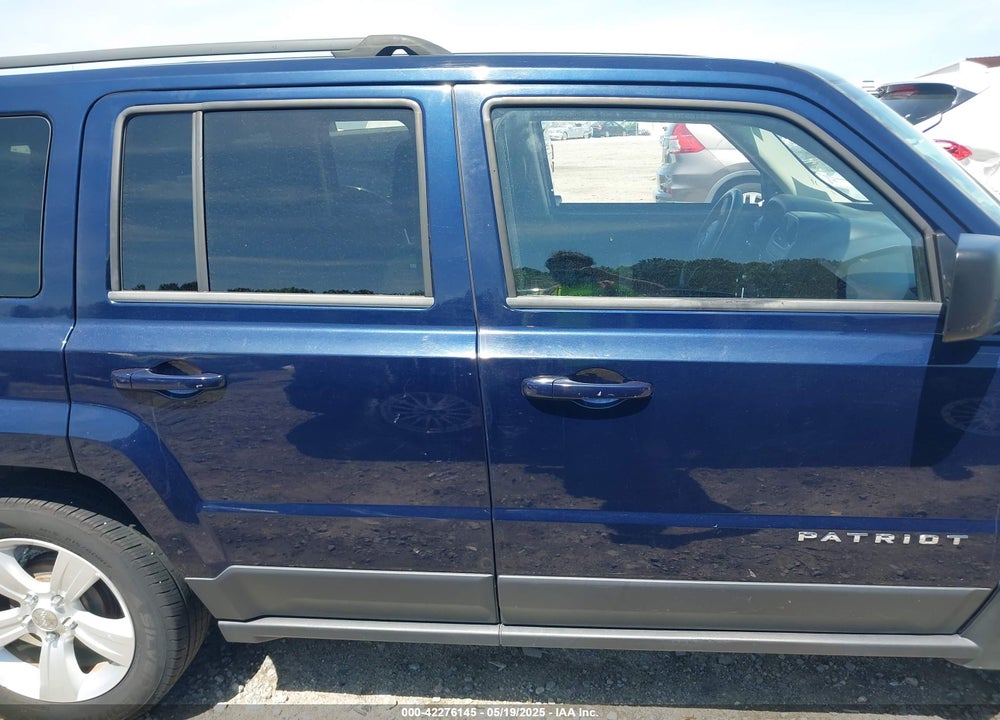 2014 JEEP PATRIOT LATITUDE VIN: 1C4NJPFA3ED699894