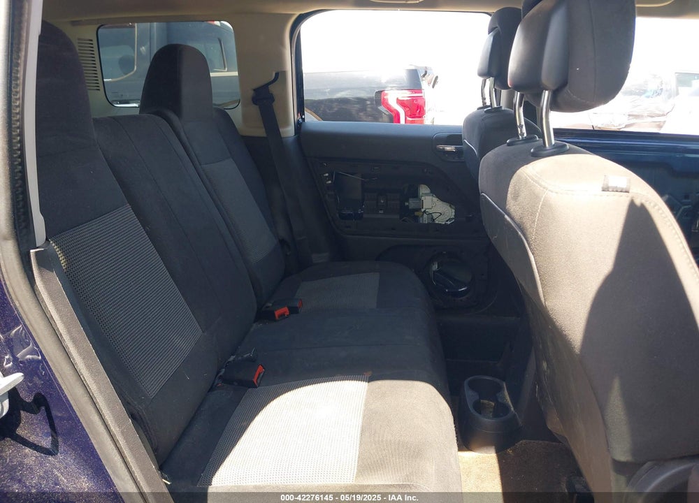 2014 JEEP PATRIOT LATITUDE VIN: 1C4NJPFA3ED699894
