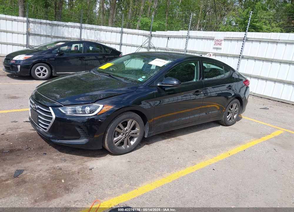 2018 HYUNDAI ELANTRA VIN: 5NPD84LF4JH341410