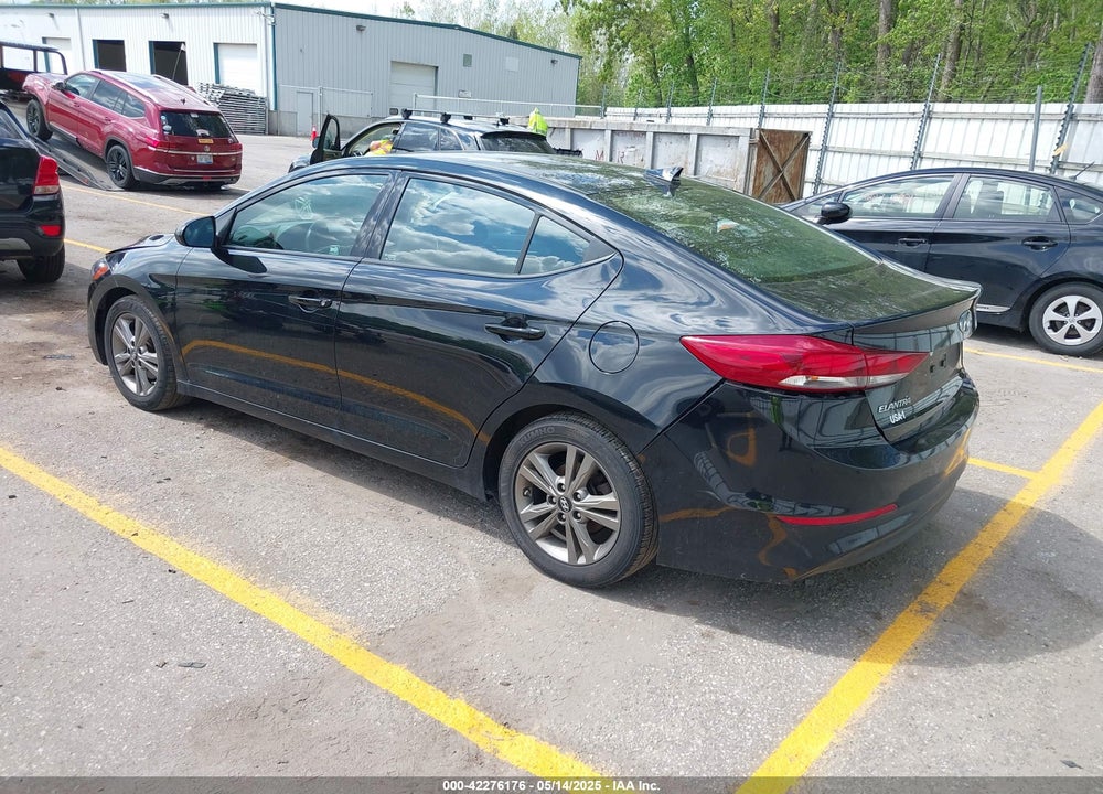 2018 HYUNDAI ELANTRA VIN: 5NPD84LF4JH341410