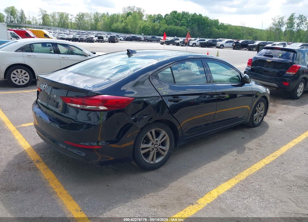 2018 HYUNDAI ELANTRA VIN: 5NPD84LF4JH341410