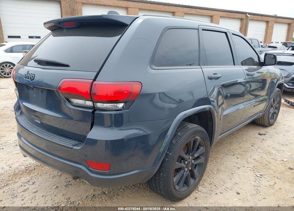 2018 JEEP GRAND CHEROKEE VIN: 1C4RJFAG4JC303222