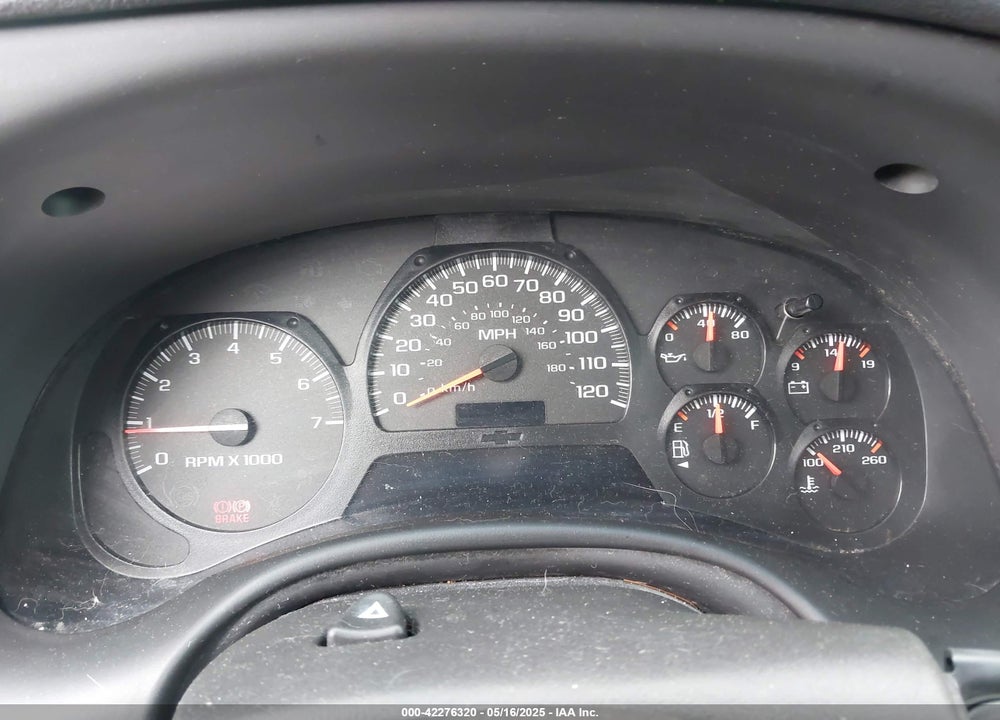 2005 CHEVROLET TRAILBLAZER LT VIN: 1GNDT13S452387201