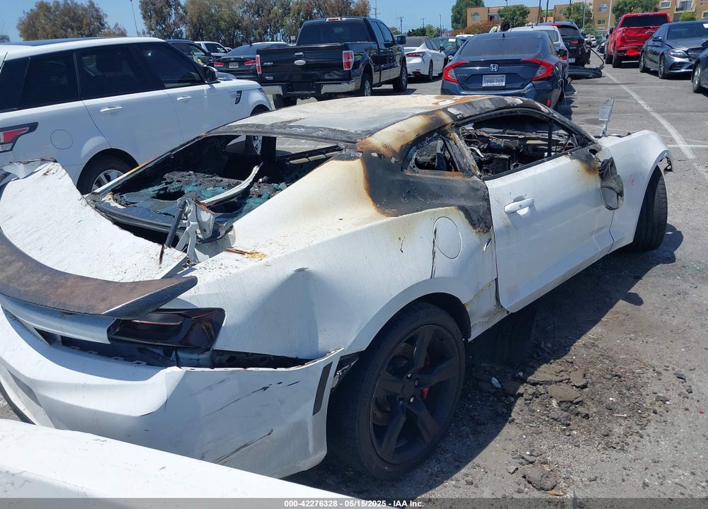 2016 CHEVROLET CAMARO VIN: 1G1FH1R71G0128873