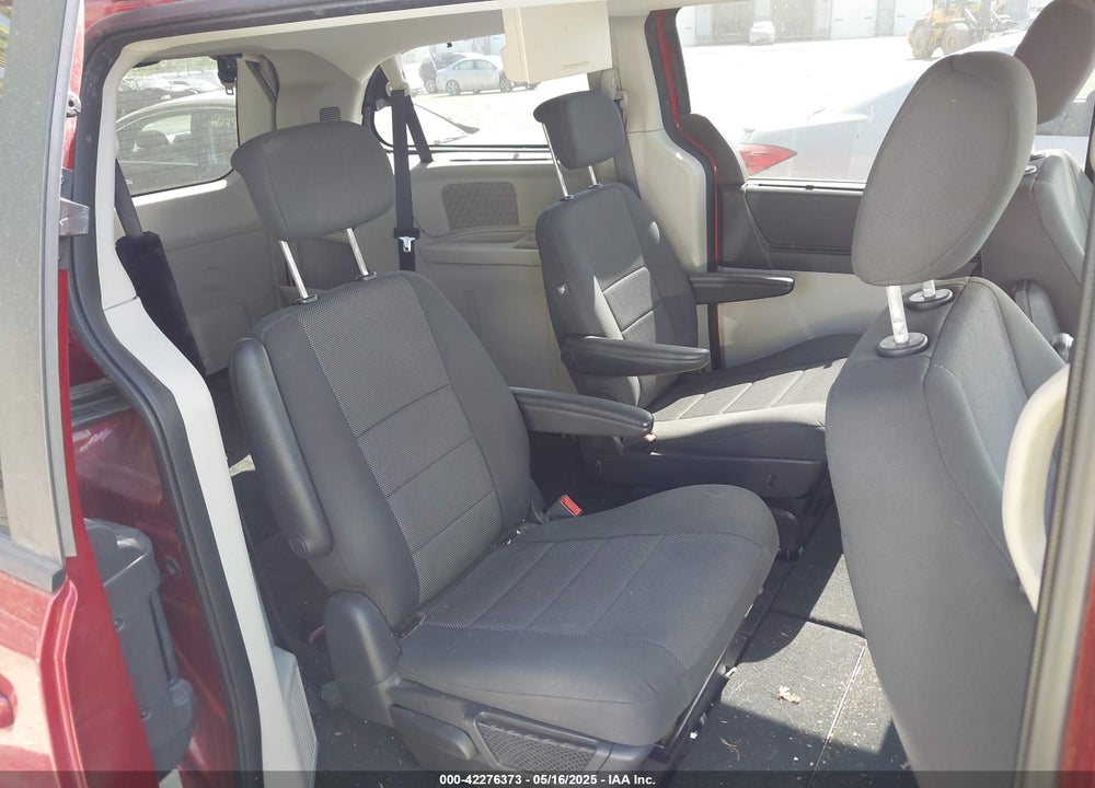 2008 DODGE GRAND CARAVAN VIN: 2D8HN54X78R625328