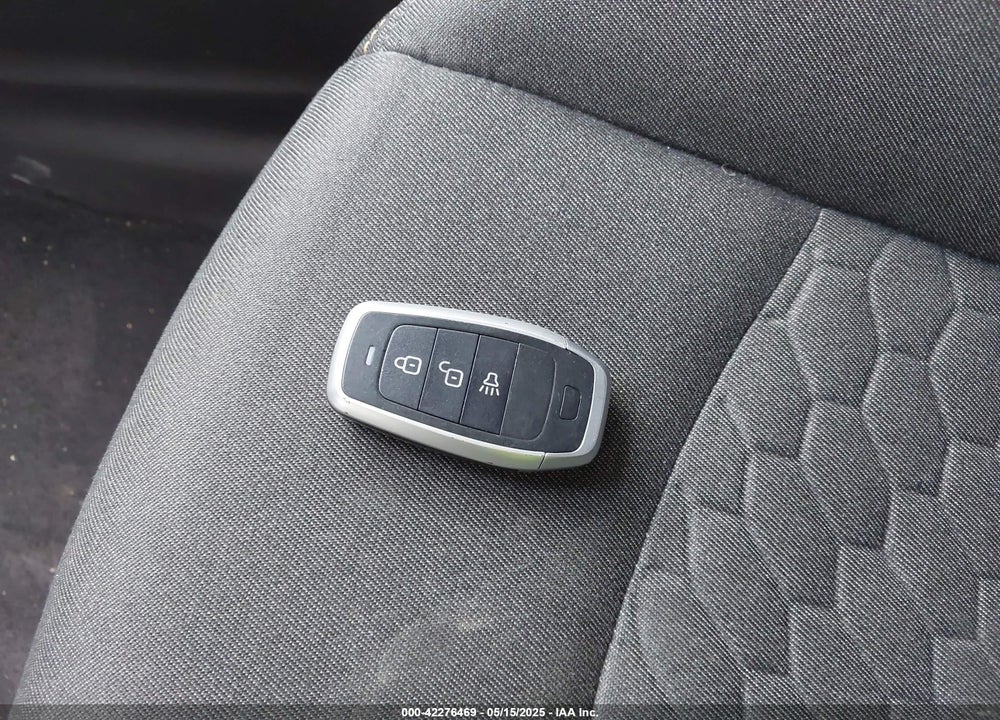 2021 CHEVROLET EQUINOX VIN: 3GNAXUEV2ML385900