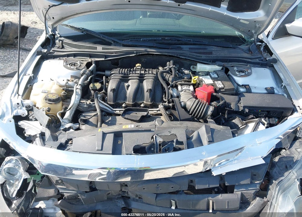2011 FORD FUSION VIN: 3FAHP0JG7BR330852