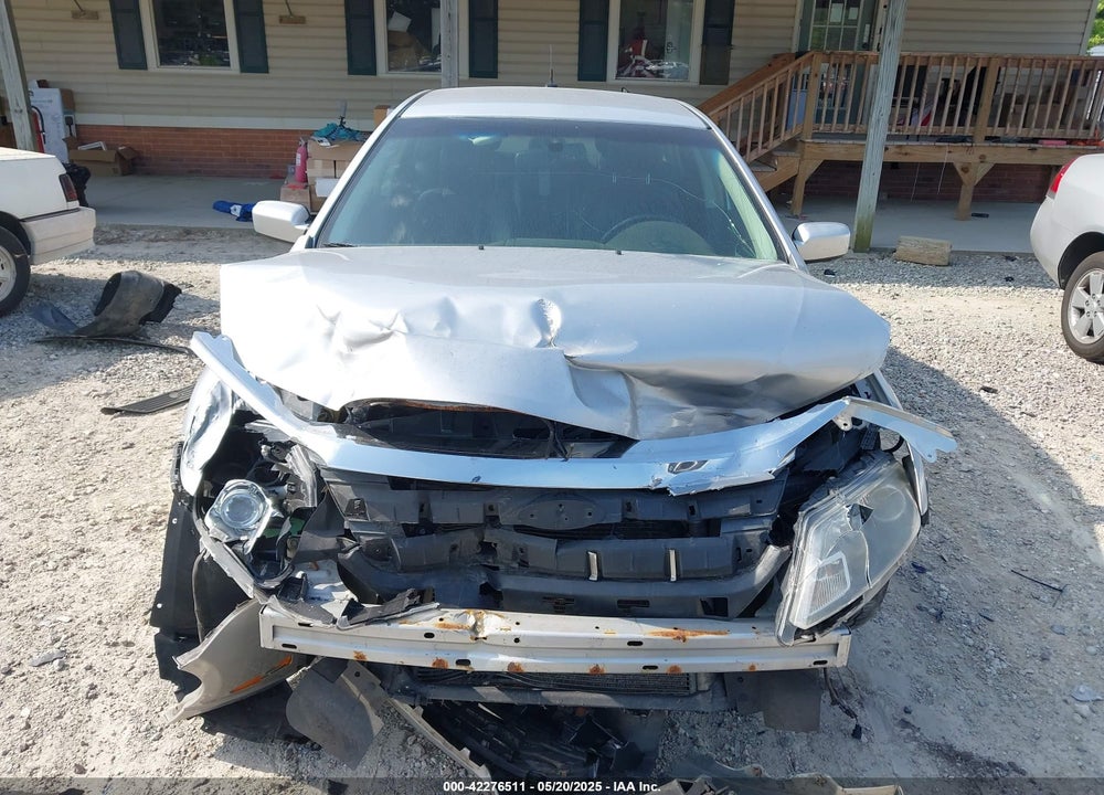 2011 FORD FUSION VIN: 3FAHP0JG7BR330852