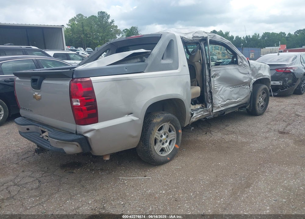 2007 CHEVROLET AVALANCHE 1500 LS VIN: 3GNEC120X7G116612