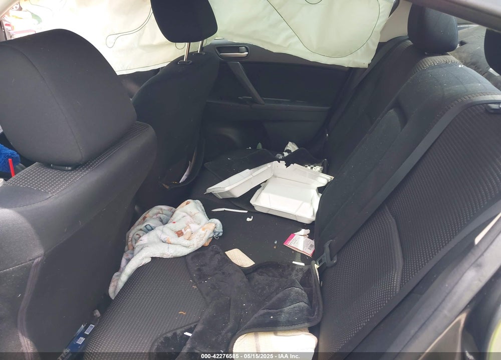2012 MAZDA MAZDA3 VIN: JM1BL1V85C1637744