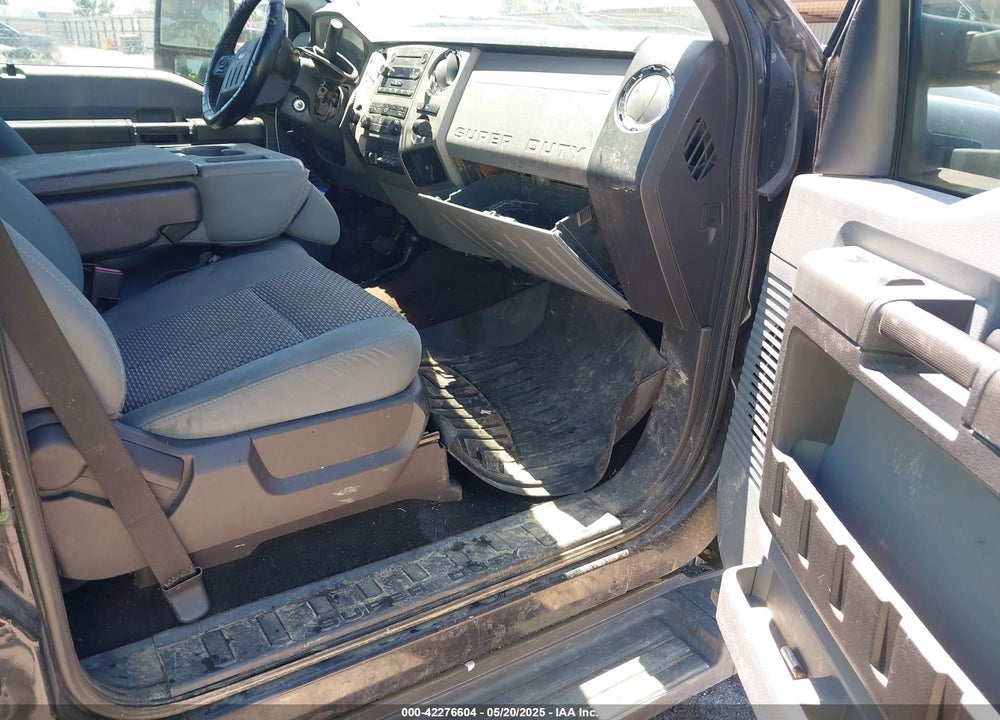 2012 FORD F-250 VIN: 1FT7W2BT8CED23185