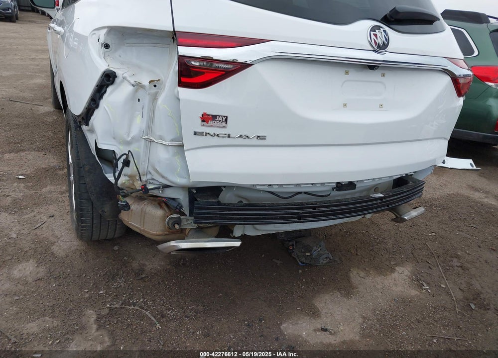 2021 BUICK ENCLAVE FWD ESSENCE VIN: 5GAERBKW8MJ221064