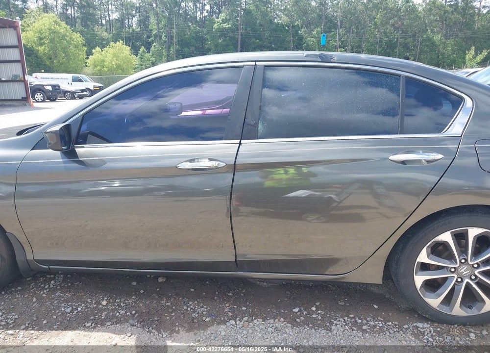 2013 HONDA ACCORD VIN: 1HGCR2F55DA133596