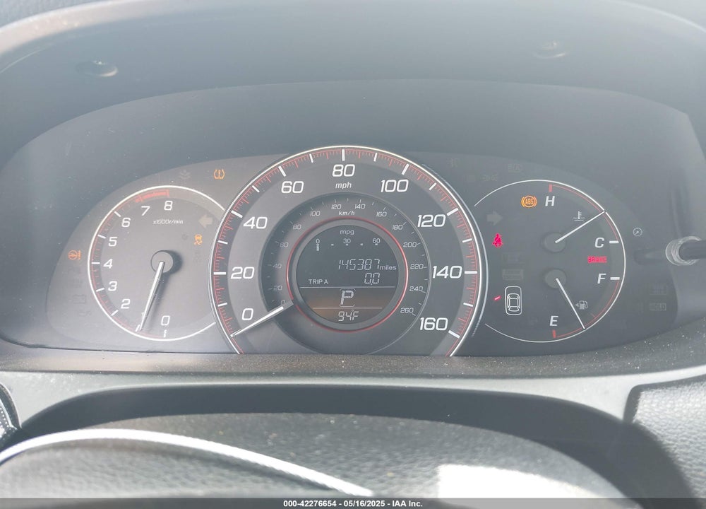 2013 HONDA ACCORD VIN: 1HGCR2F55DA133596