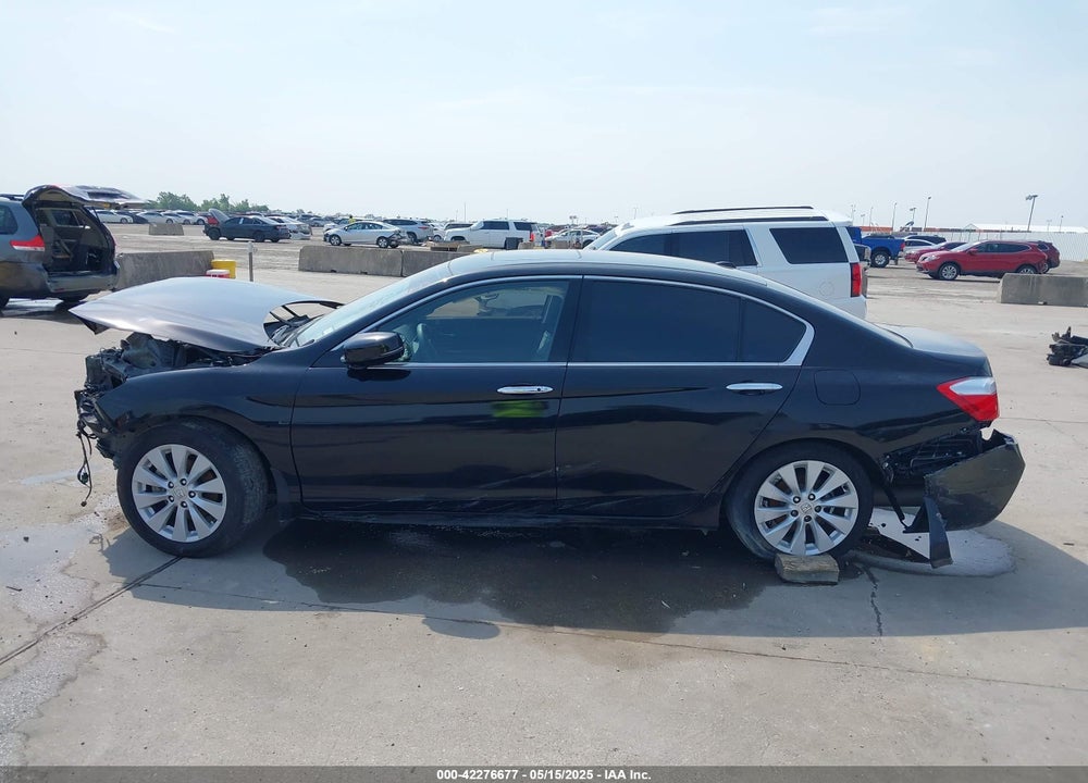 2015 HONDA ACCORD VIN: 1HGCR3F80FA018424