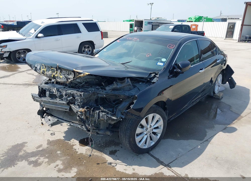 2015 HONDA ACCORD VIN: 1HGCR3F80FA018424