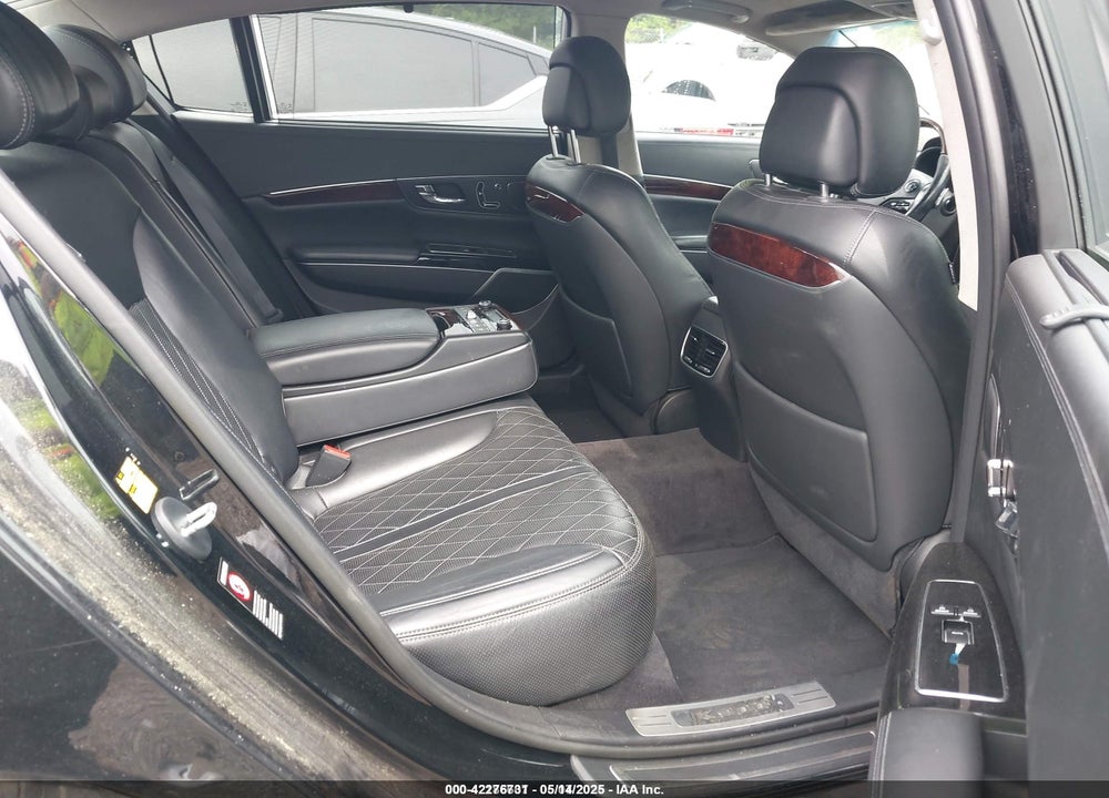2016 KIA K900 LUXURY 5.0L VIN: KNALW4D44G6028663