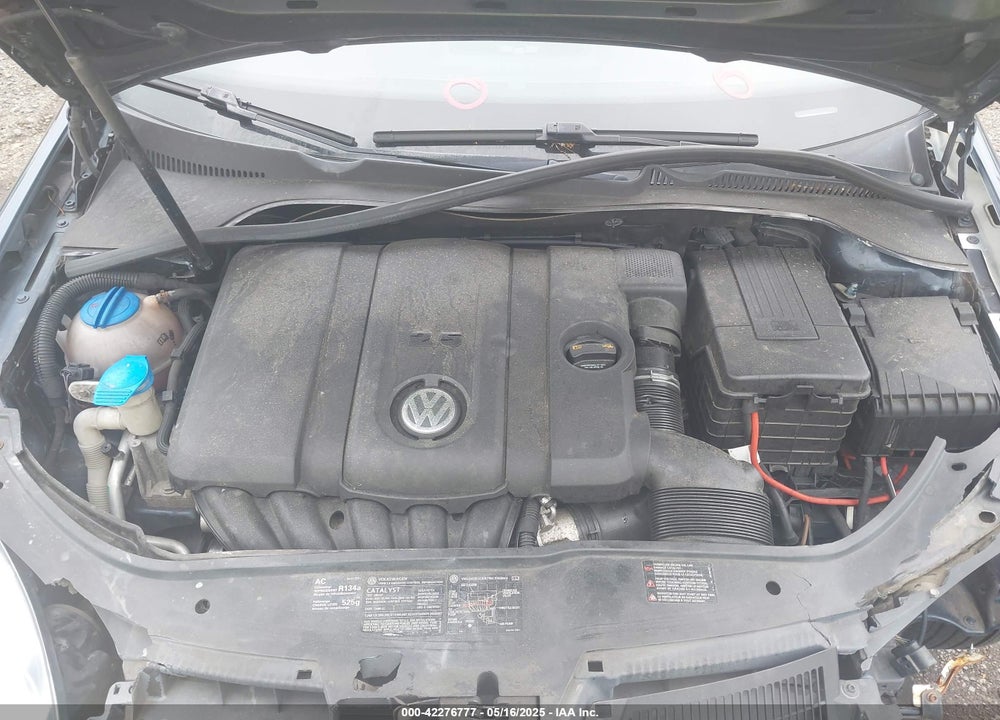 2010 VOLKSWAGEN JETTA VIN: 3VWAZ7AJ5AM155049