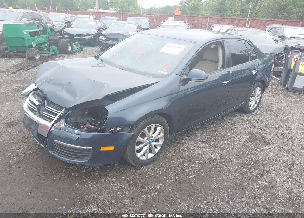 2010 VOLKSWAGEN JETTA VIN: 3VWAZ7AJ5AM155049