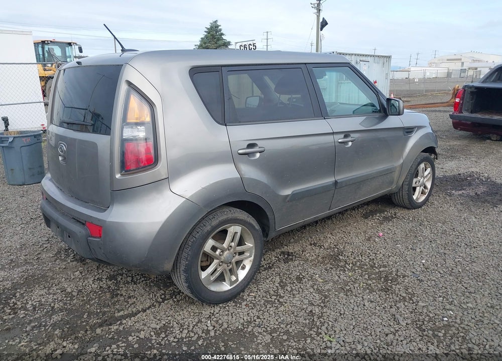 2011 KIA SOUL VIN: KNDJT2A25B7228089