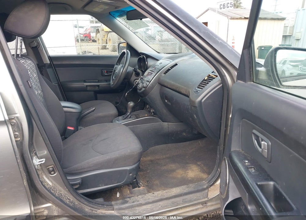 2011 KIA SOUL VIN: KNDJT2A25B7228089