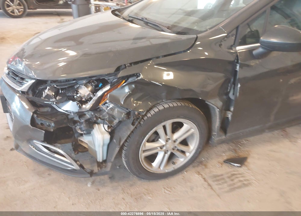 2017 CHEVROLET CRUZE VIN: 3G1BE6SMXHS580061