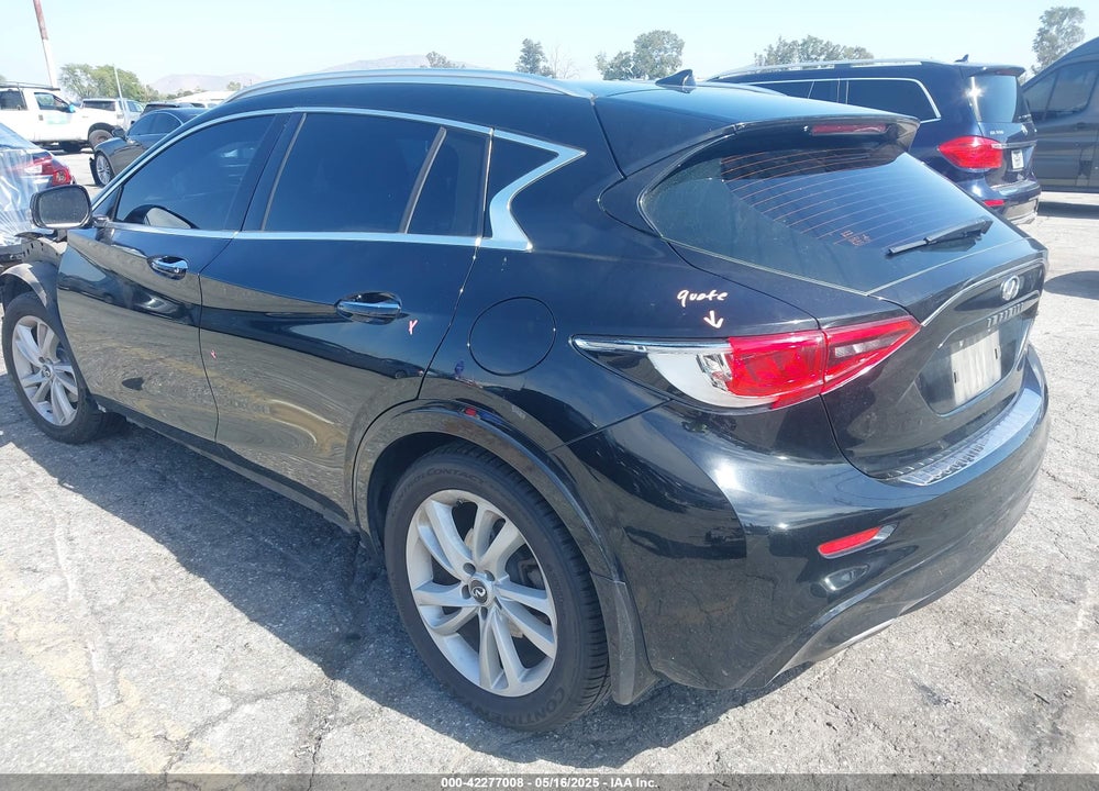 2018 INFINITI QX30 VIN: SJKCH5CP9JA004522