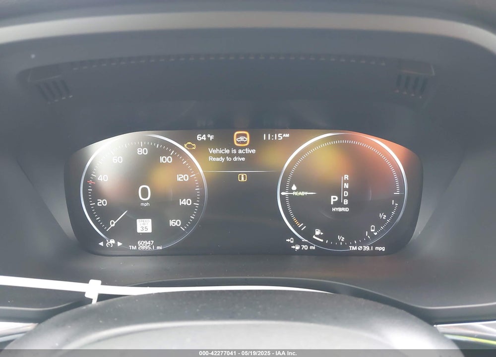 2019 VOLVO XC60 VIN: LYVBR0DMXKB238794