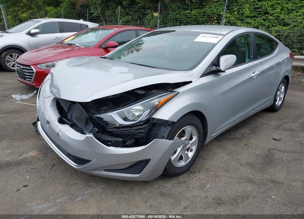 2014 HYUNDAI ELANTRA SE VIN: 5NPDH4AE7EH462402