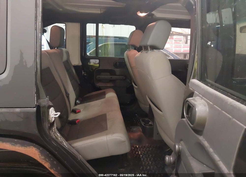 2010 JEEP WRANGLER UNLIMITED SPORT VIN: 1J4BA3H10AL121917