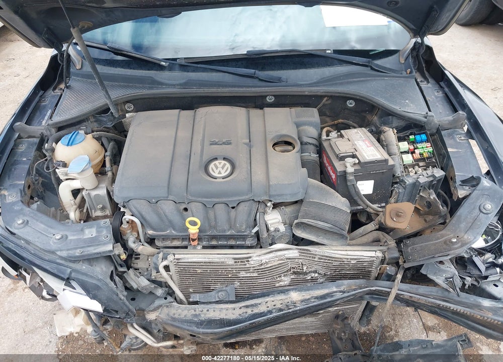 2013 VOLKSWAGEN PASSAT 2.5L WOLFSBURG EDITION VIN: 1VWAP7A33DC142183