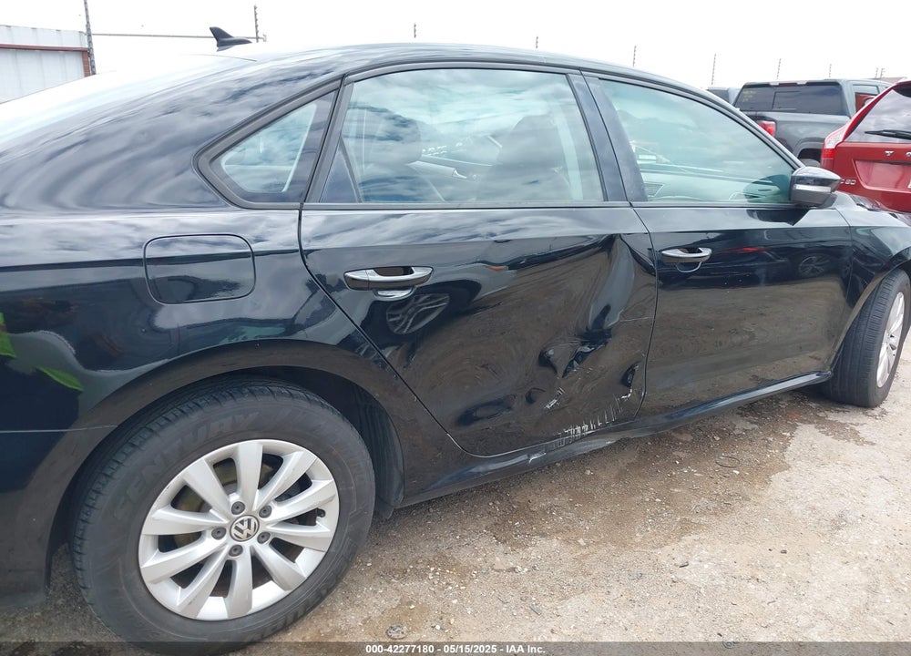 2013 VOLKSWAGEN PASSAT 2.5L WOLFSBURG EDITION VIN: 1VWAP7A33DC142183