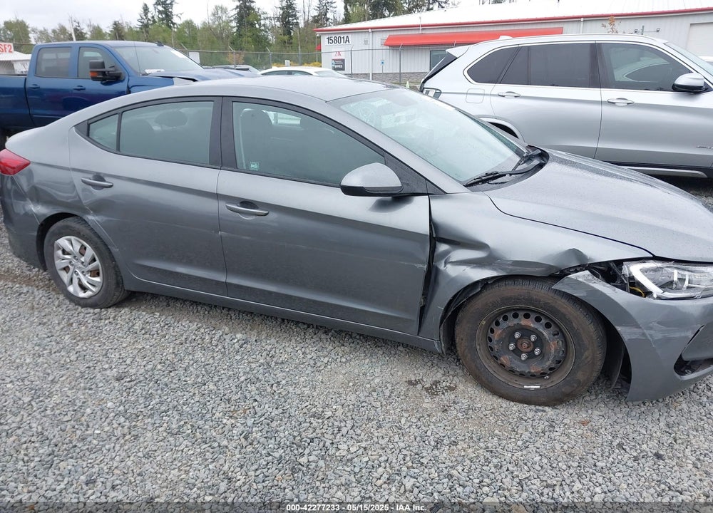 2018 HYUNDAI ELANTRA VIN: 5NPD74LF3JH359898