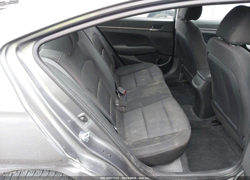 2018 HYUNDAI ELANTRA VIN: 5NPD74LF3JH359898