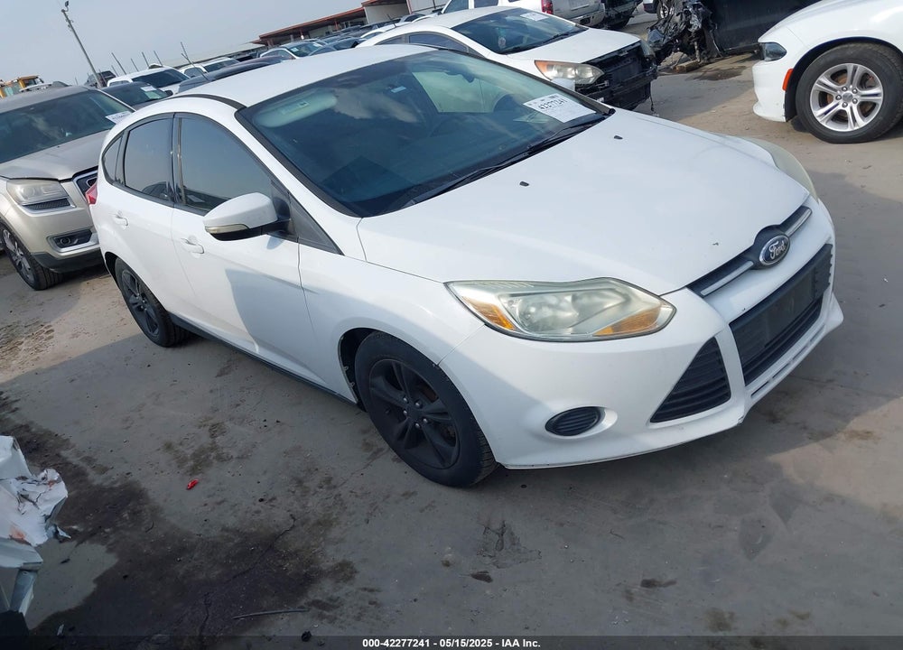 2014 FORD FOCUS SE VIN: 1FADP3K29EL265556